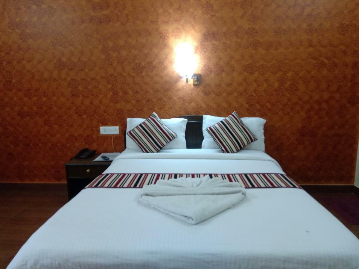 Butterfly Lodge Pokhara Dış mekan fotoğraf