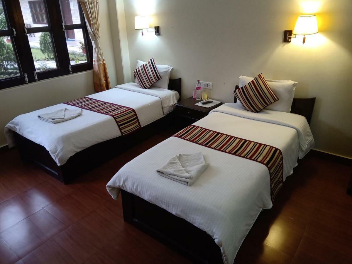 Butterfly Lodge Pokhara Dış mekan fotoğraf